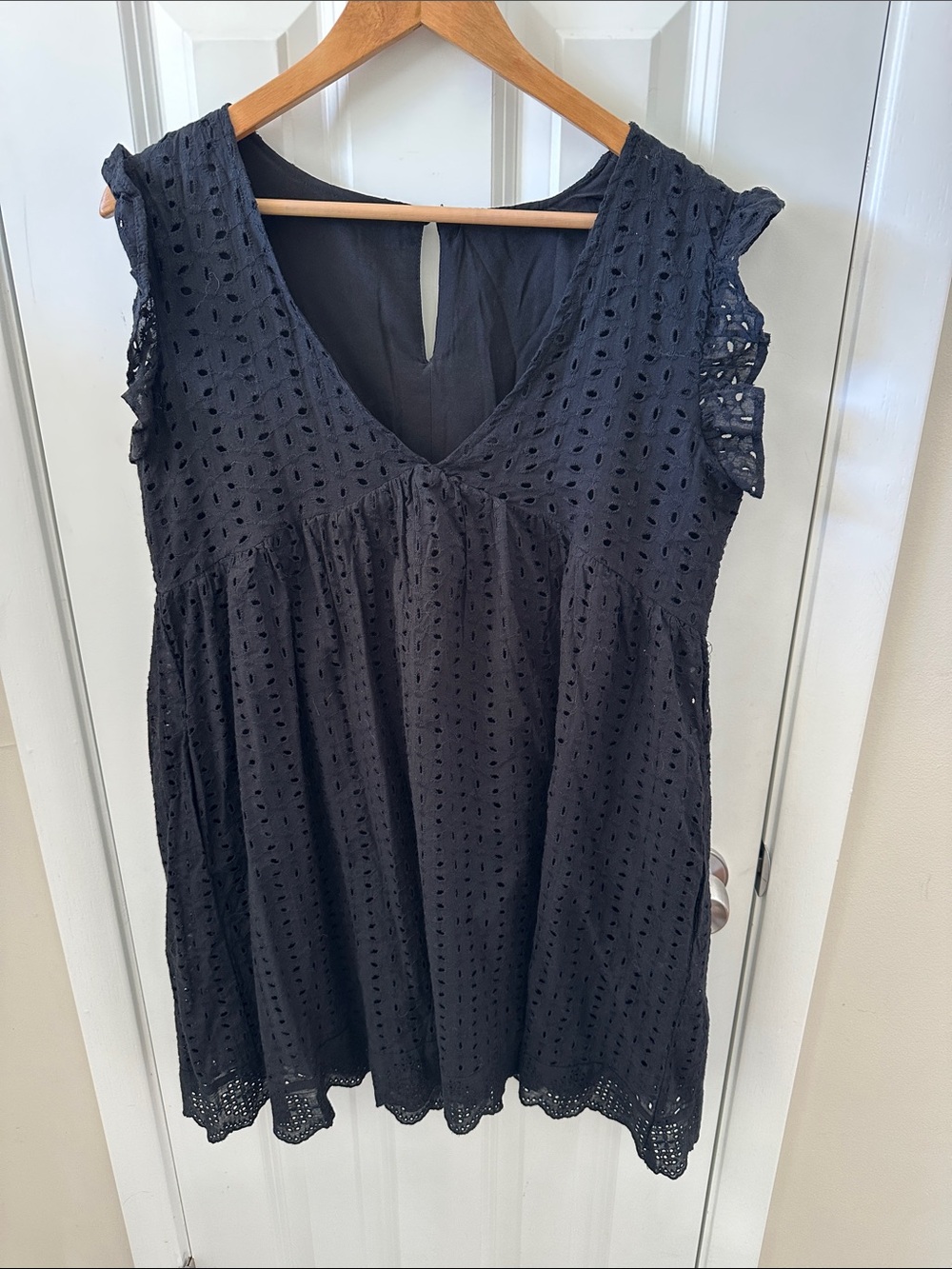 Women’s Black Eyelet V-Neck Flutter Sleeve Top